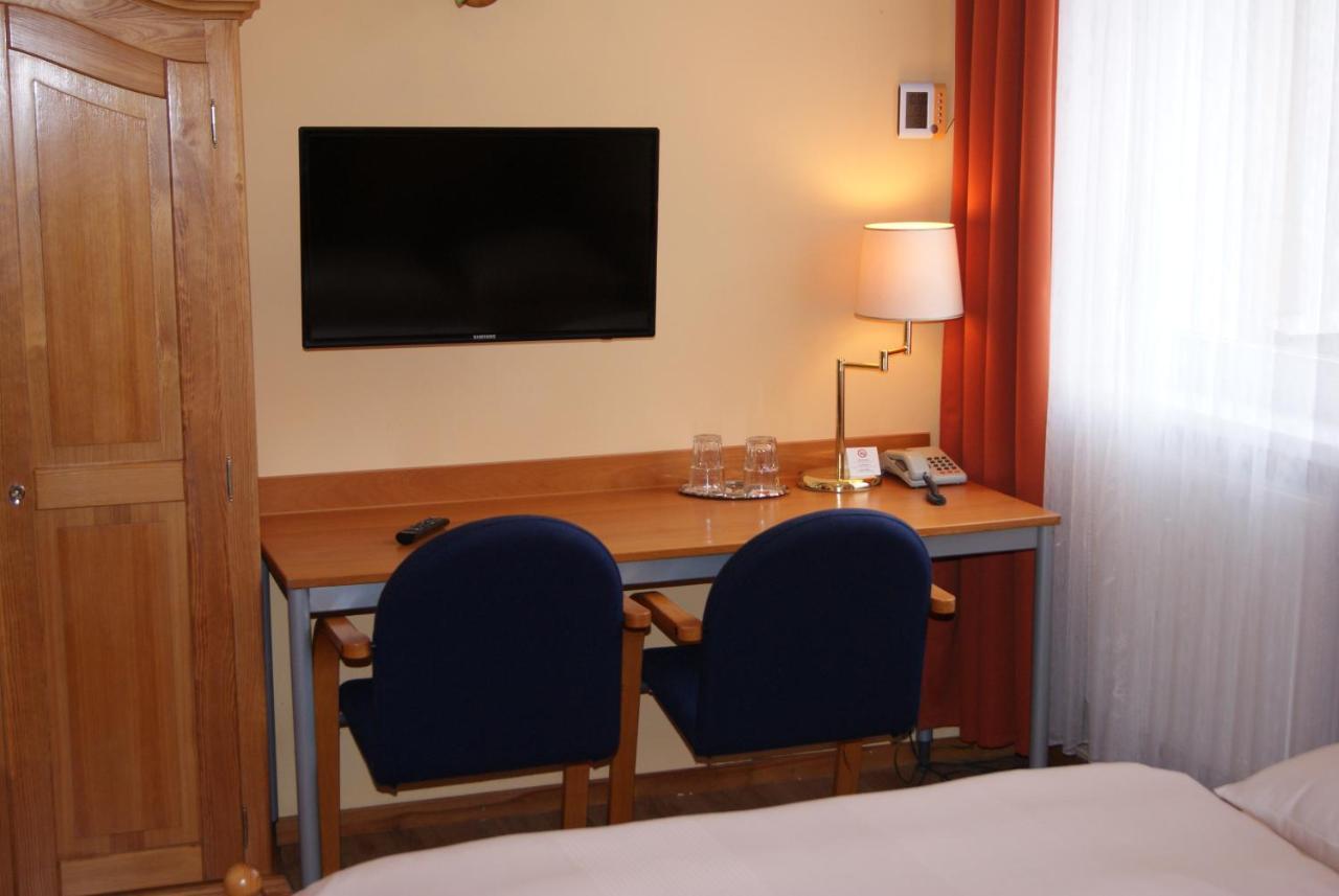 Hotel Alga 乌斯特卡 外观 照片