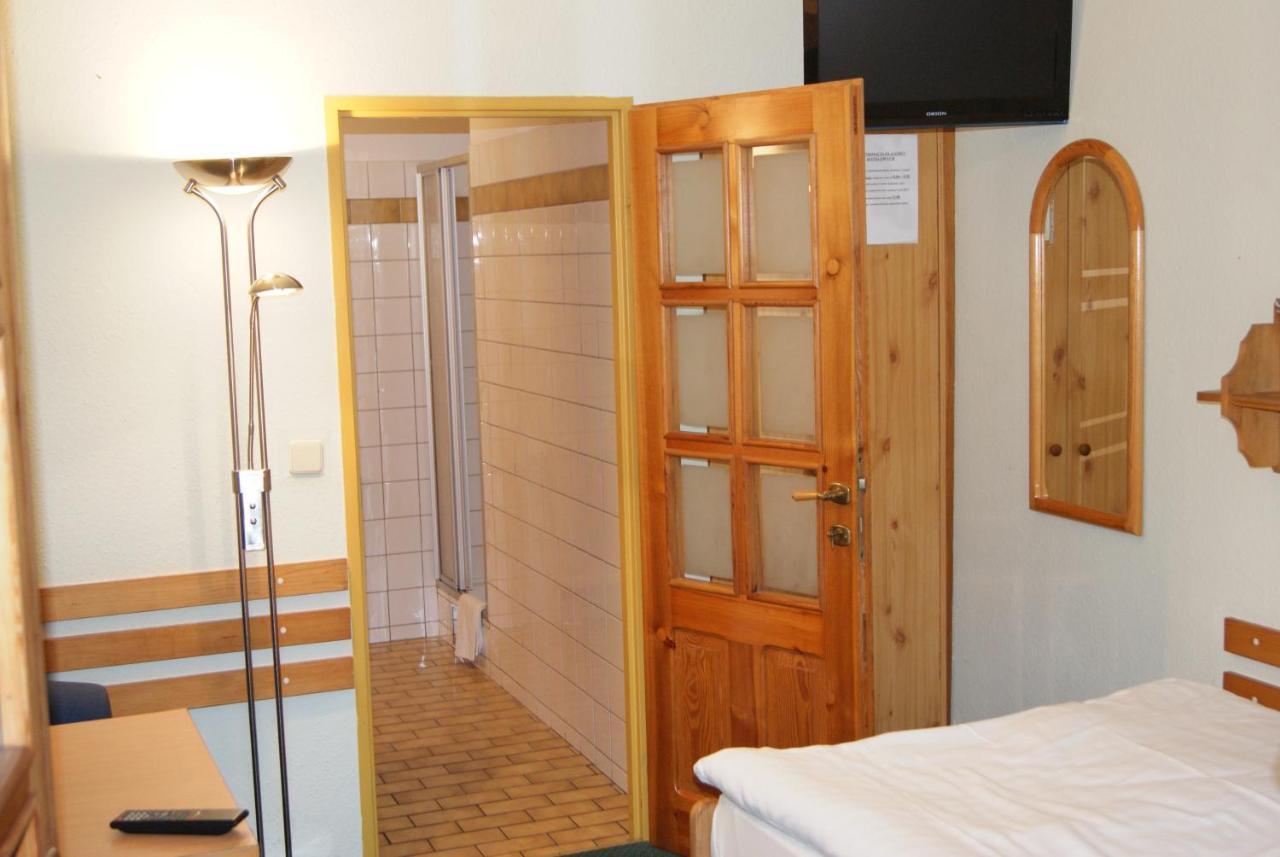 Hotel Alga 乌斯特卡 外观 照片