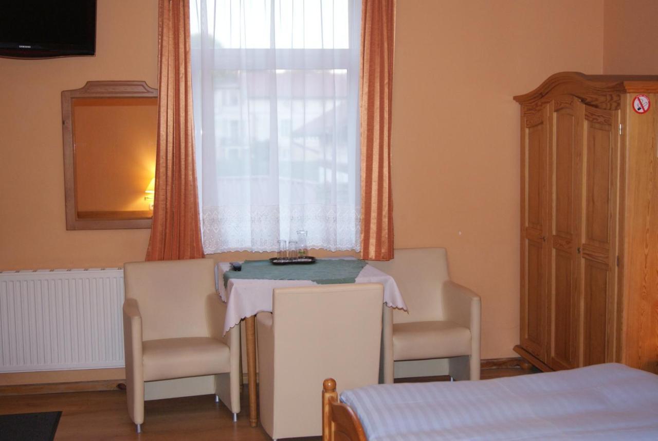 Hotel Alga 乌斯特卡 外观 照片