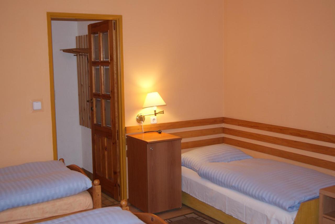 Hotel Alga 乌斯特卡 外观 照片