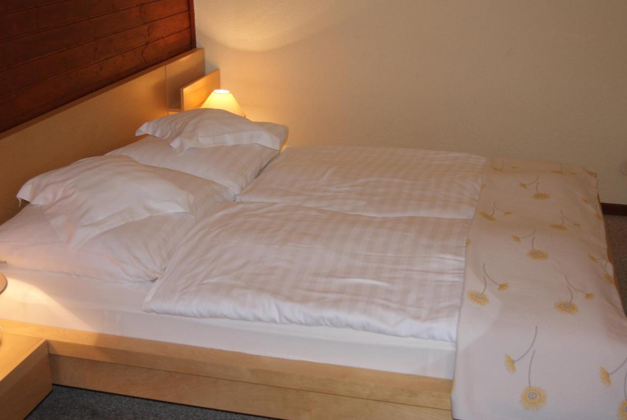 Hotel Alga 乌斯特卡 外观 照片