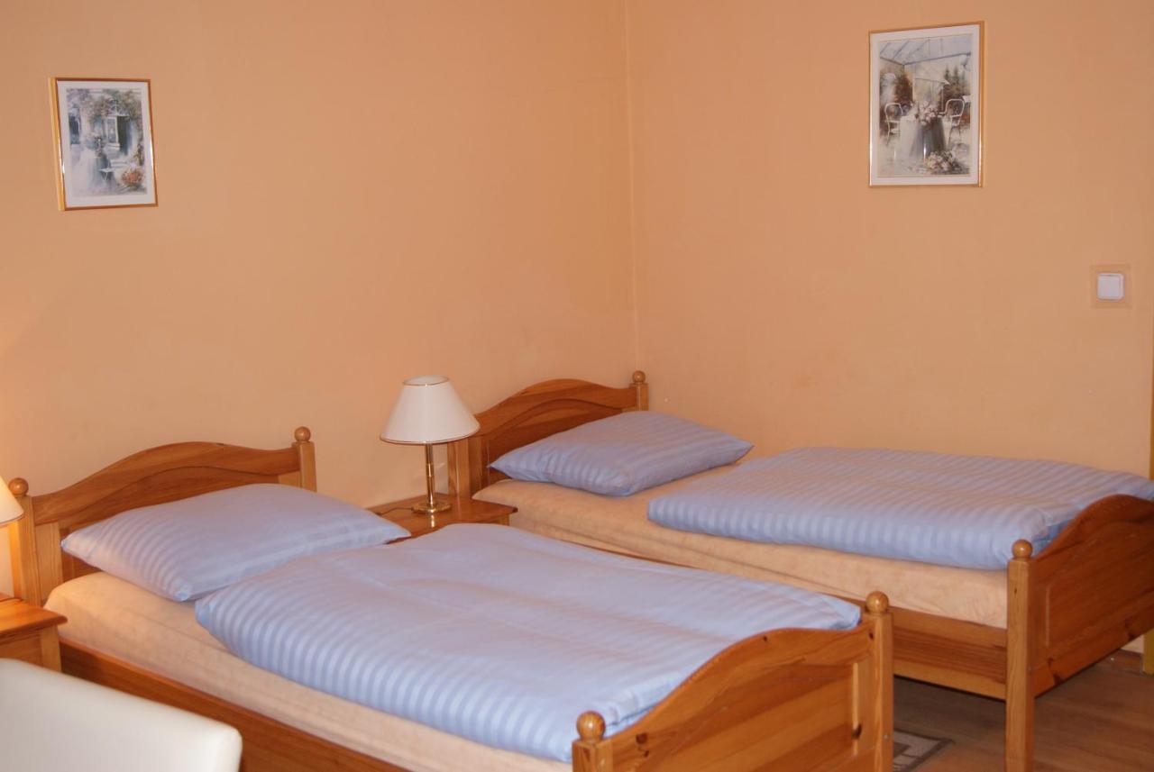 Hotel Alga 乌斯特卡 外观 照片