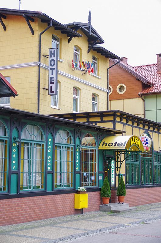 Hotel Alga 乌斯特卡 外观 照片