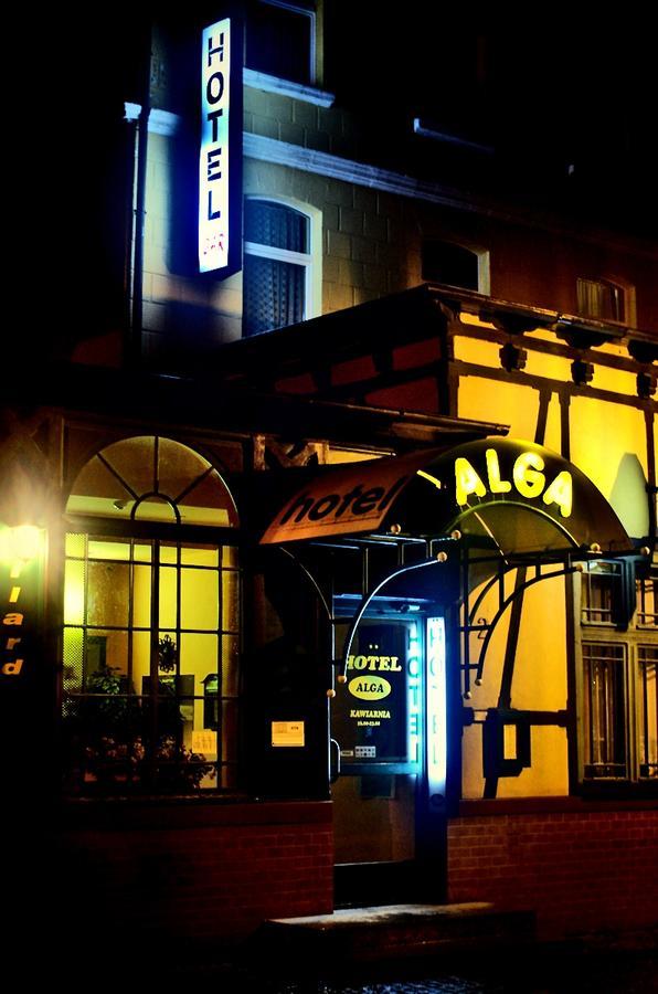 Hotel Alga 乌斯特卡 外观 照片