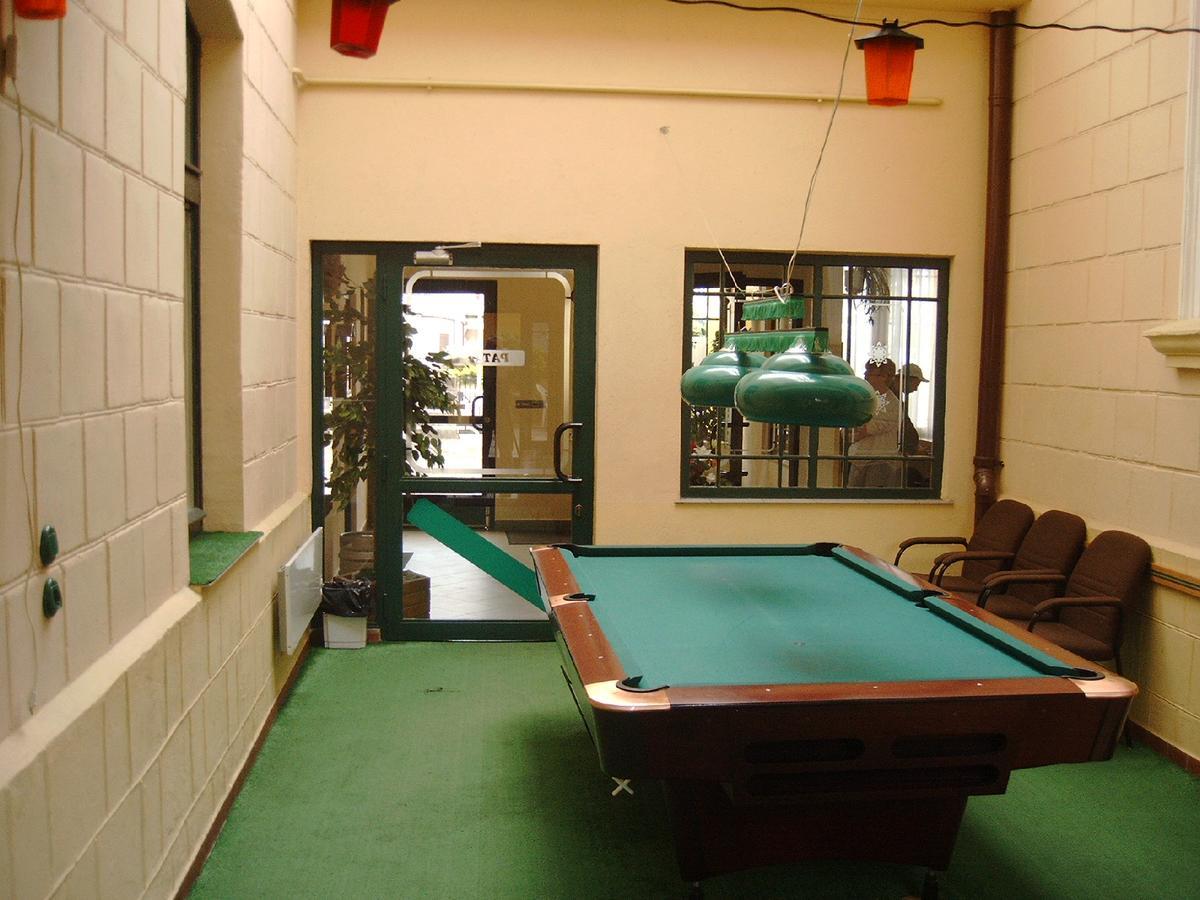 Hotel Alga 乌斯特卡 外观 照片